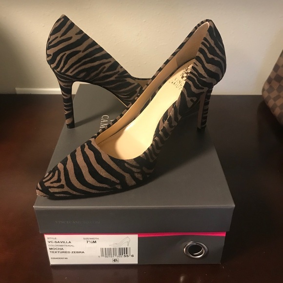 Vince Camuto Heels - Picture 4 of 5